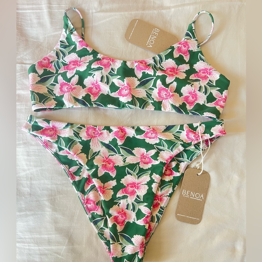 Benoa swim waikiki set